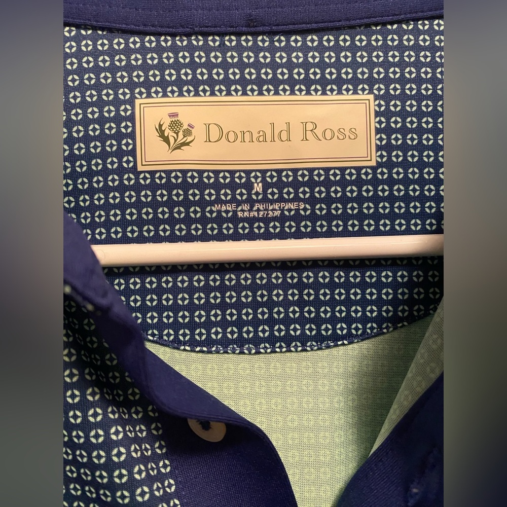 Donald Ross mens golf polo. Size medium. Good condition - Picture 6 of 6
